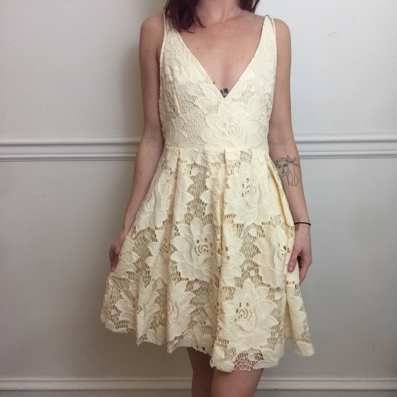 Free People Dresses & Skirts - Free People Ivory Lace Skater Antique Mini Dress